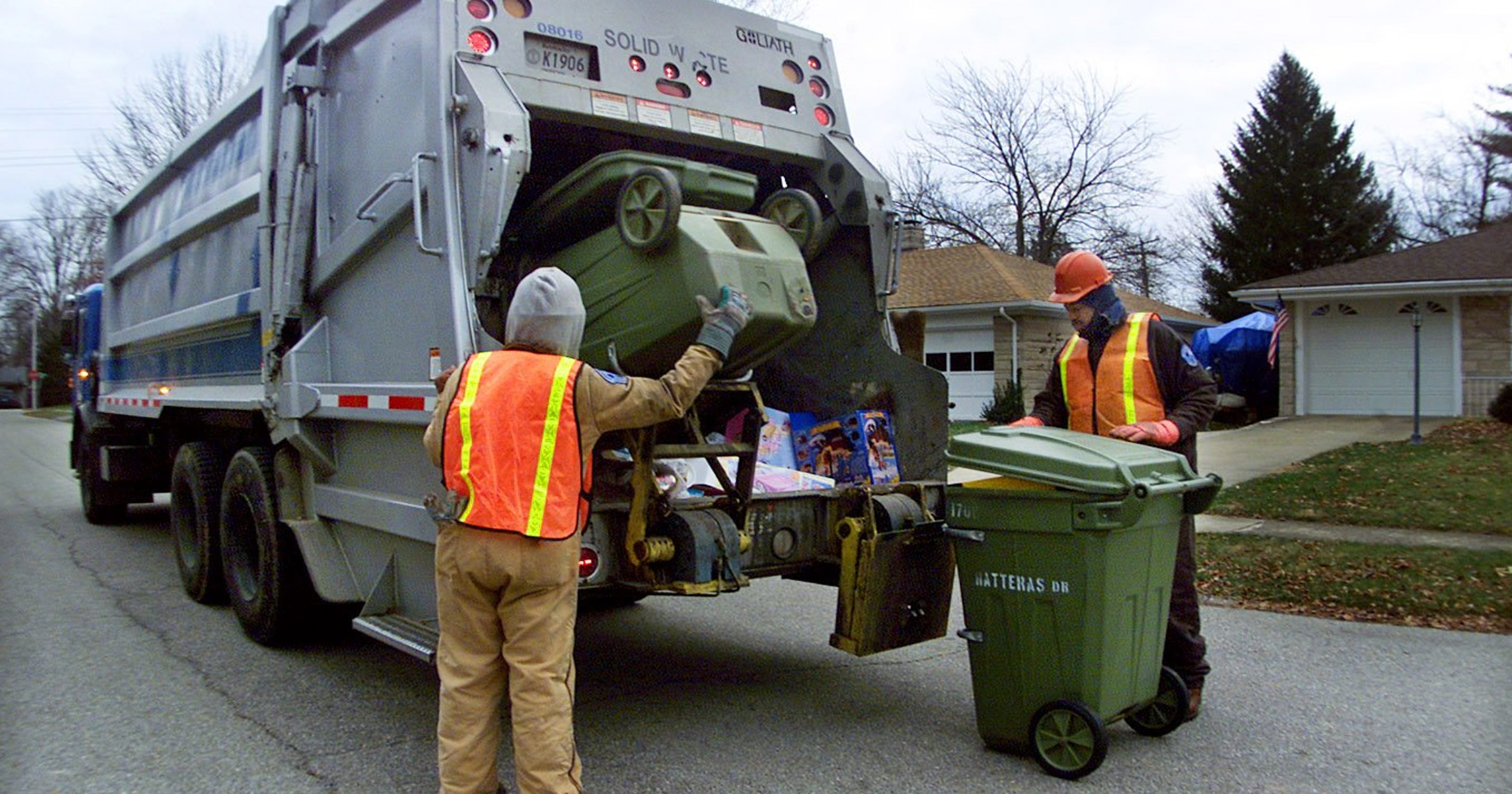 Louisville trash pickup Labor Day, holiday collection changes