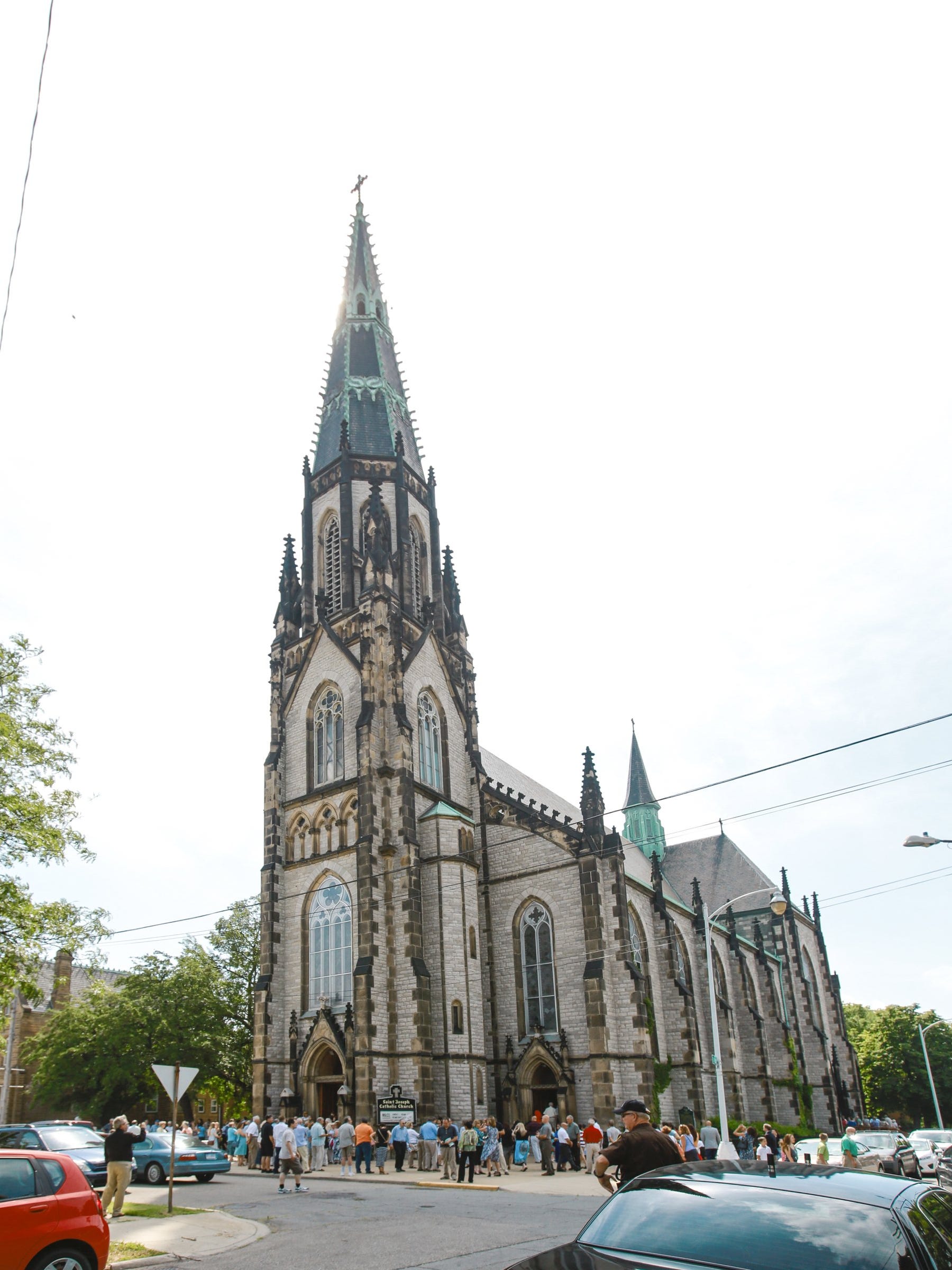 Project Set To Save St Joseph Oratory S Bell Tower Spire