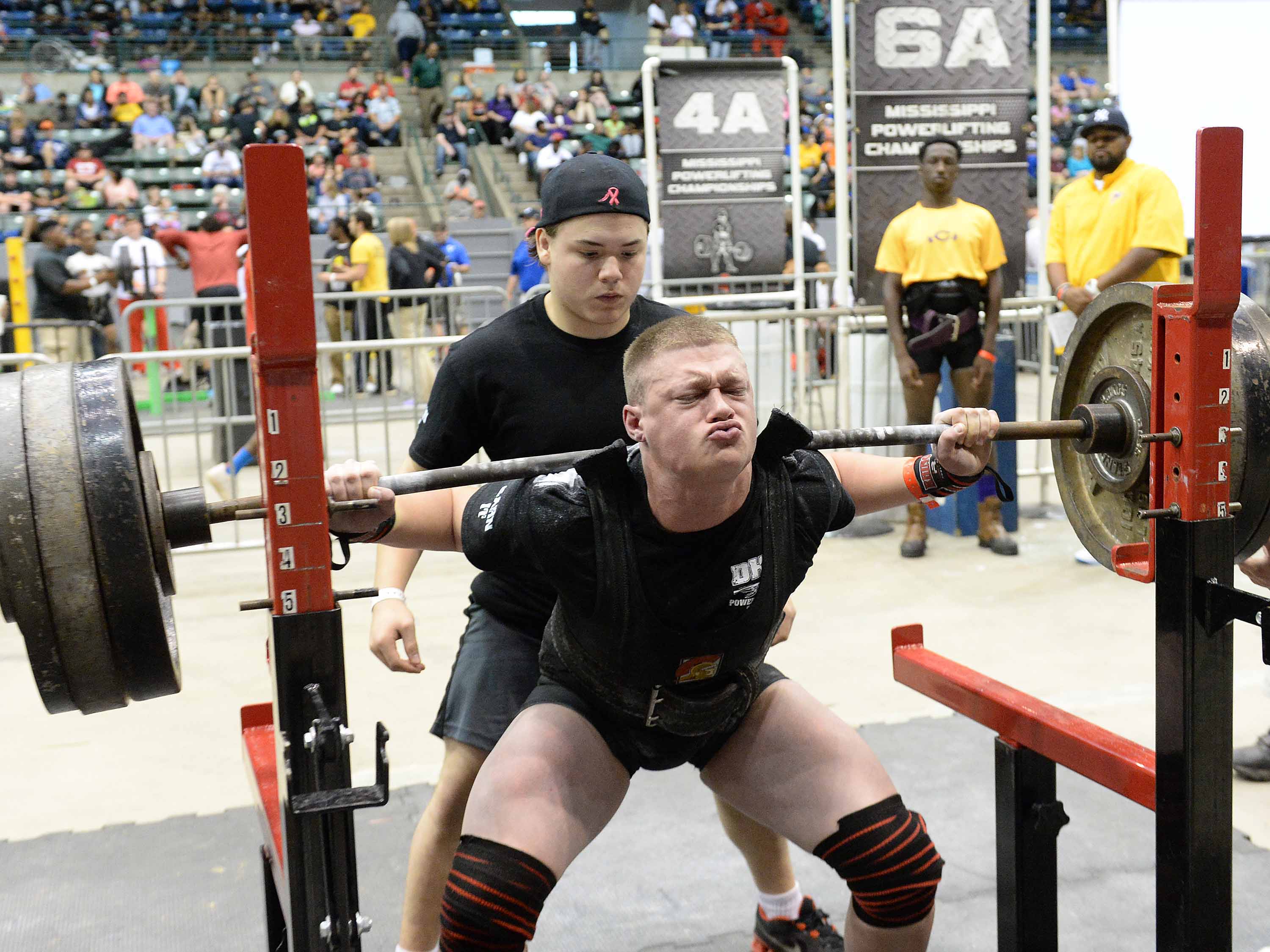 Liles family continues powerlifting success | USA TODAY High School Sports