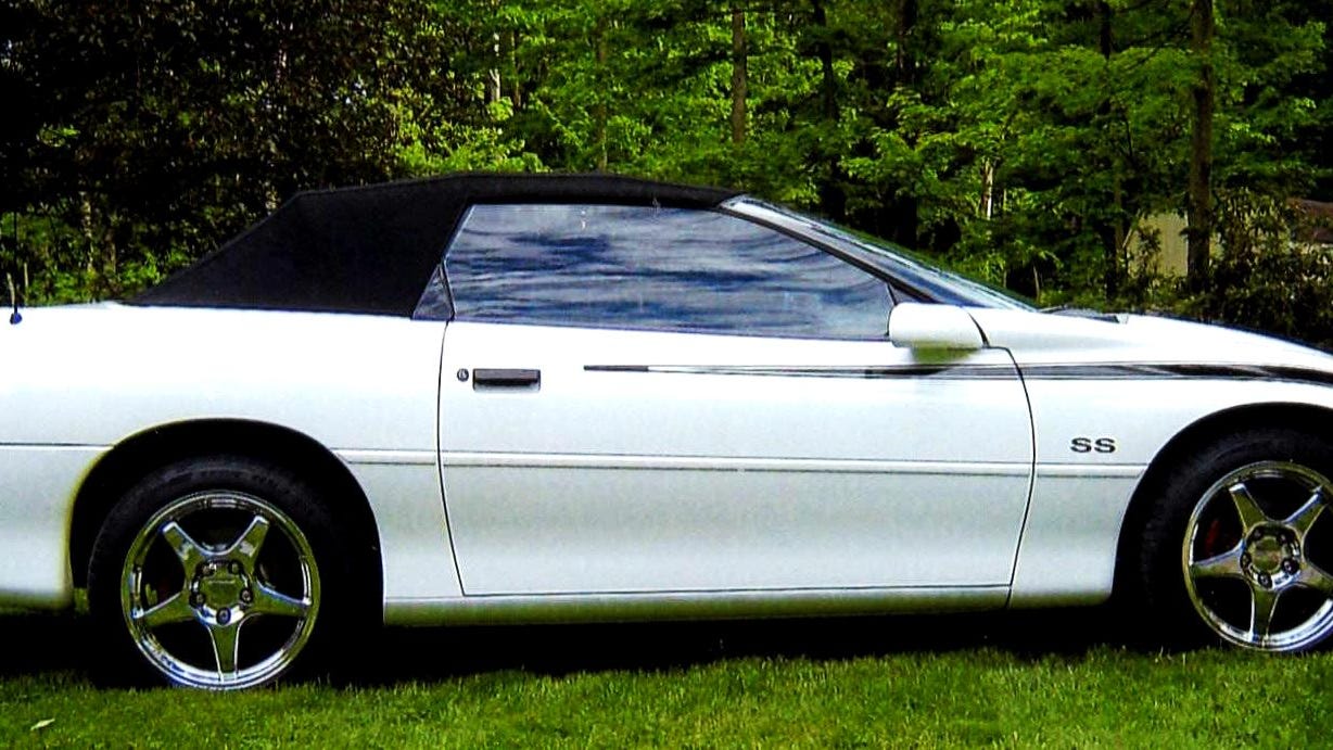 cars we remember column rare 1996 slp camaro shares both z28 and ss identification cars we remember column rare 1996 slp