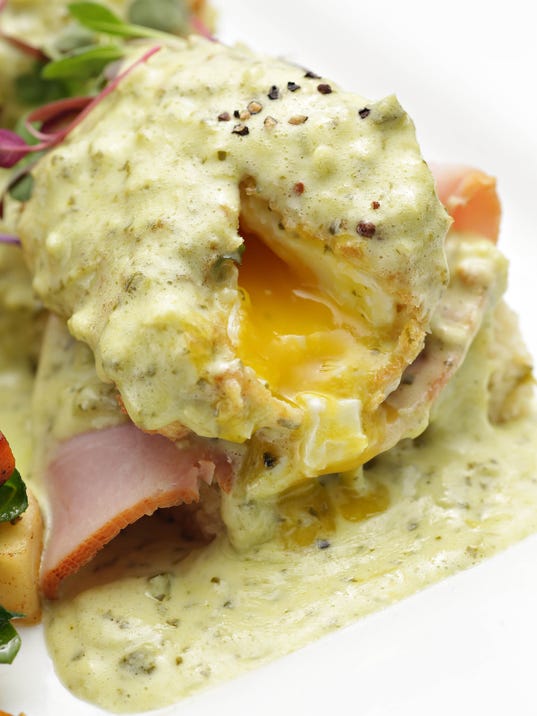 Hatch Green Chile Hollandaise