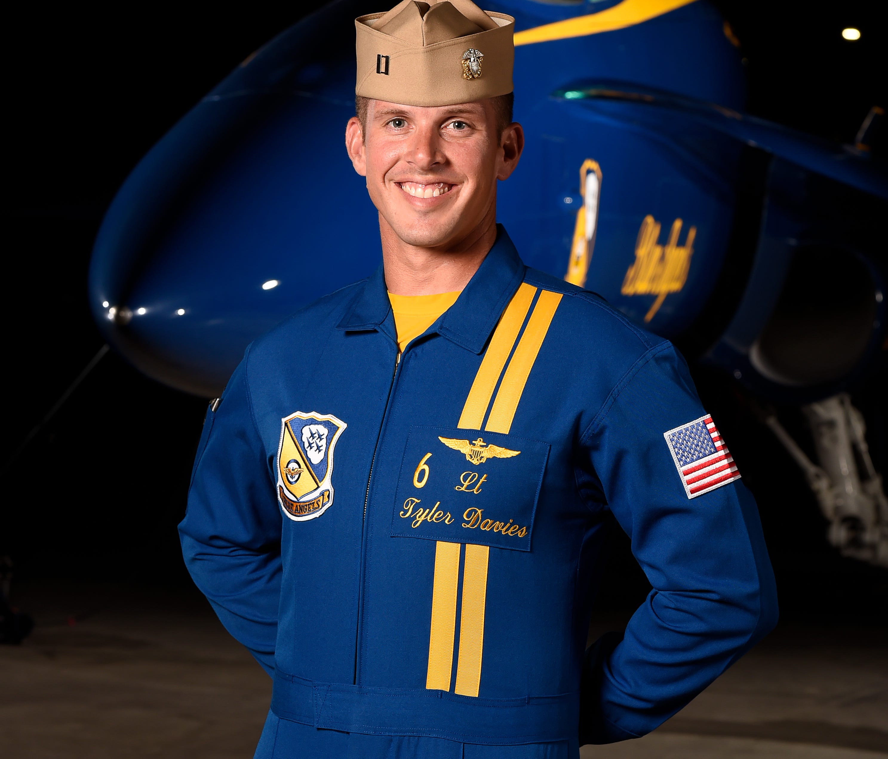Blue Angels 2017 Teams Includes New And Returning Pilots 