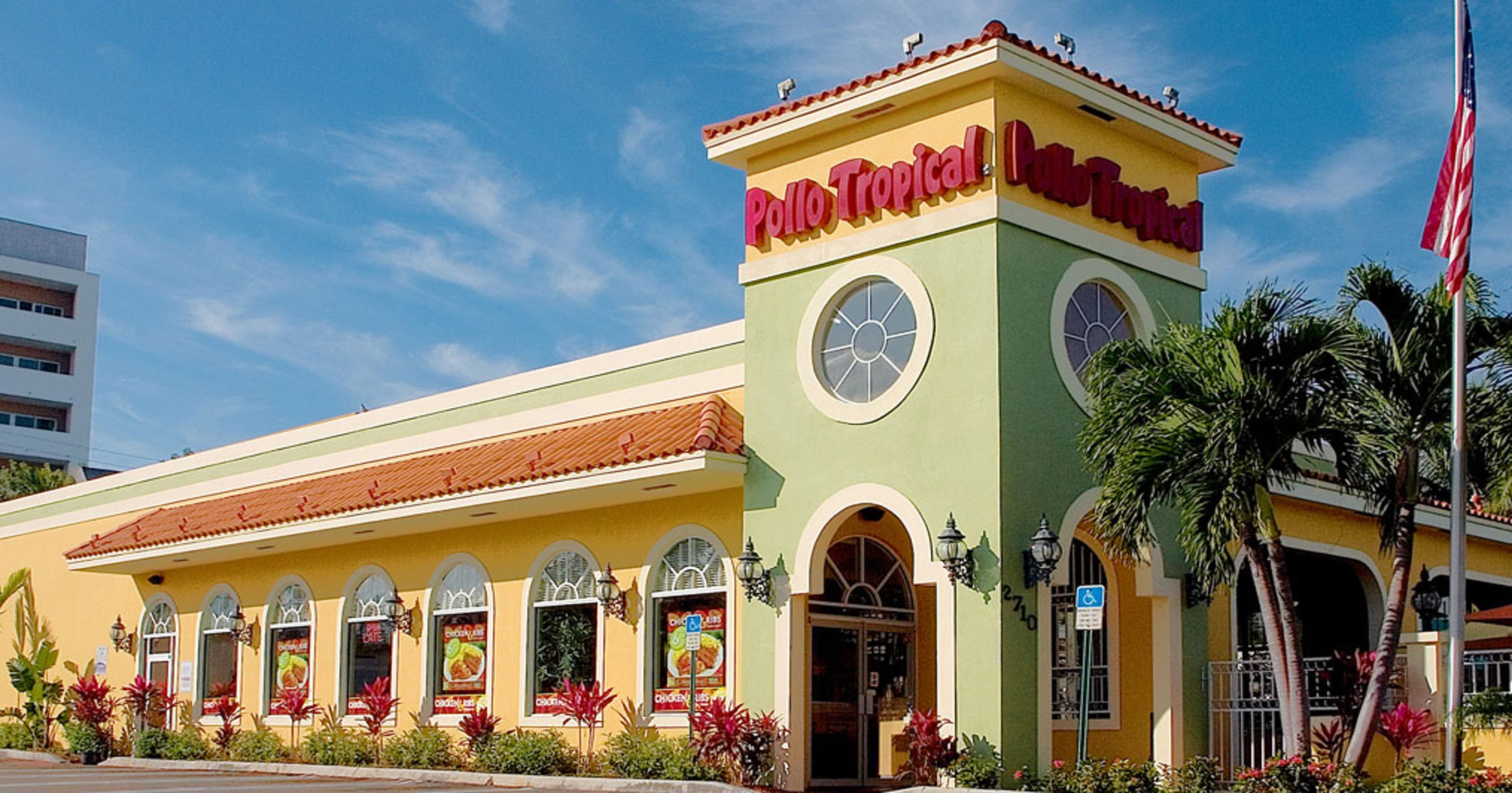pollo tropical dining room hours