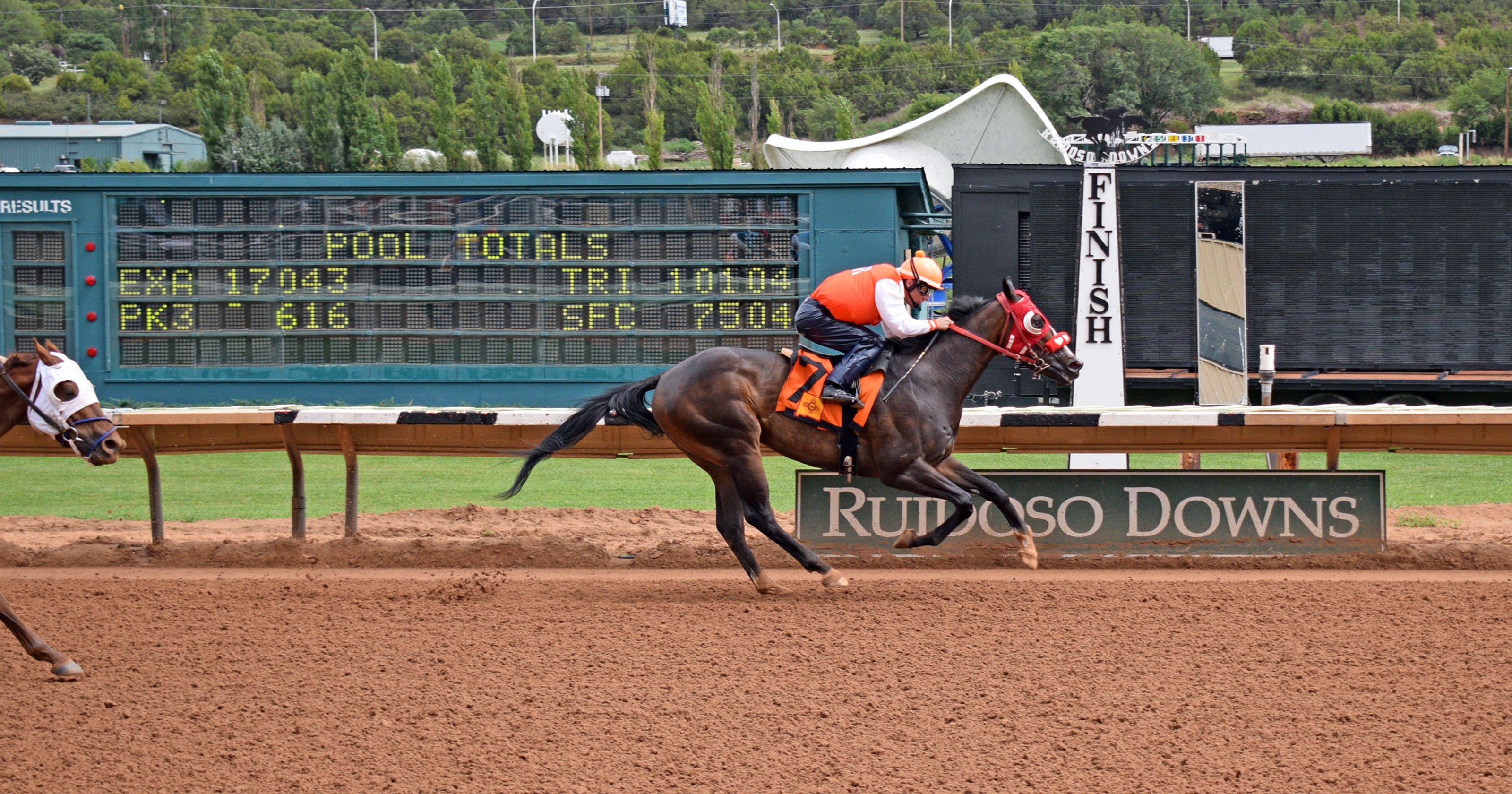 Giles Pair Strong In All American Futurity On Ultimate Day of Racing at