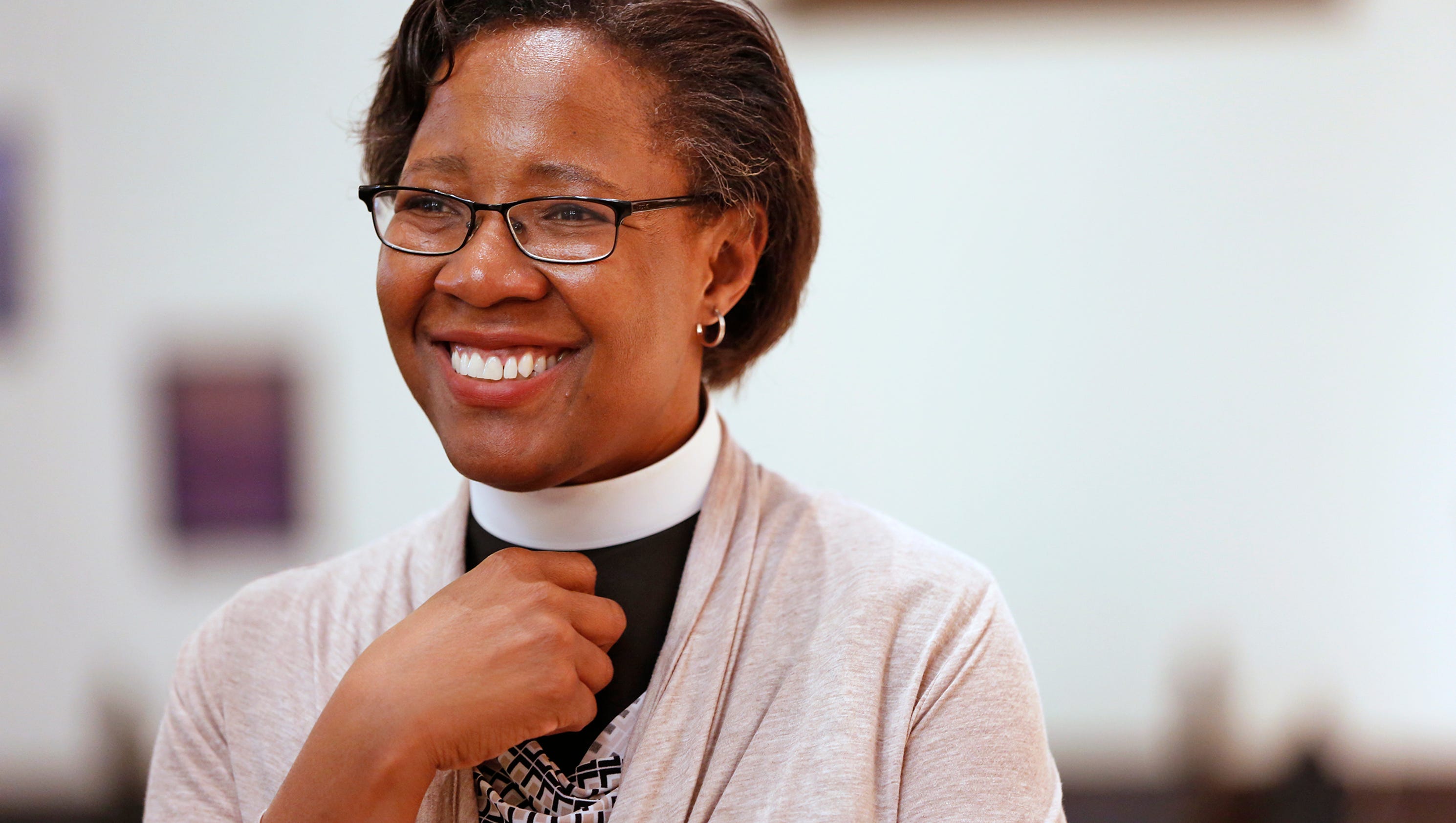 Black Female Episcopal Bishop Of Indy Diocese Breaks Stained Glass Ceiling 8655