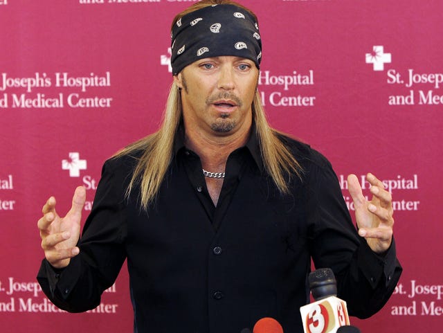 Bret Michaels Honors Veterans In Home State of Pennsylvania