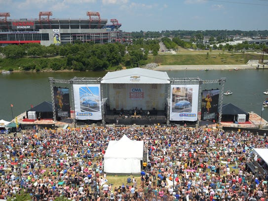 CMA Fest 2017: How to catch 4 days of free country music