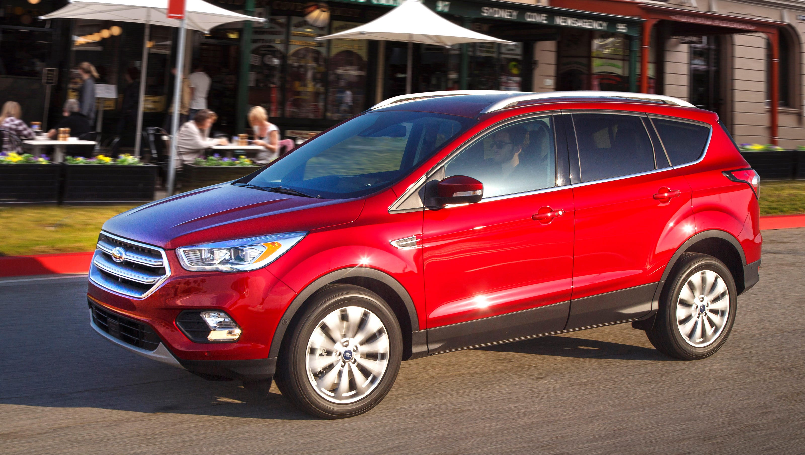 Ford to boost Escape, MKC production with shorter summer shutdown