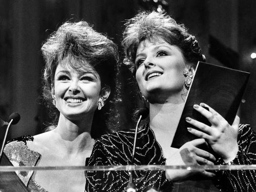 The Judds Keep Chasing Dreams With Country Music Hall Of Fame Exhibit 