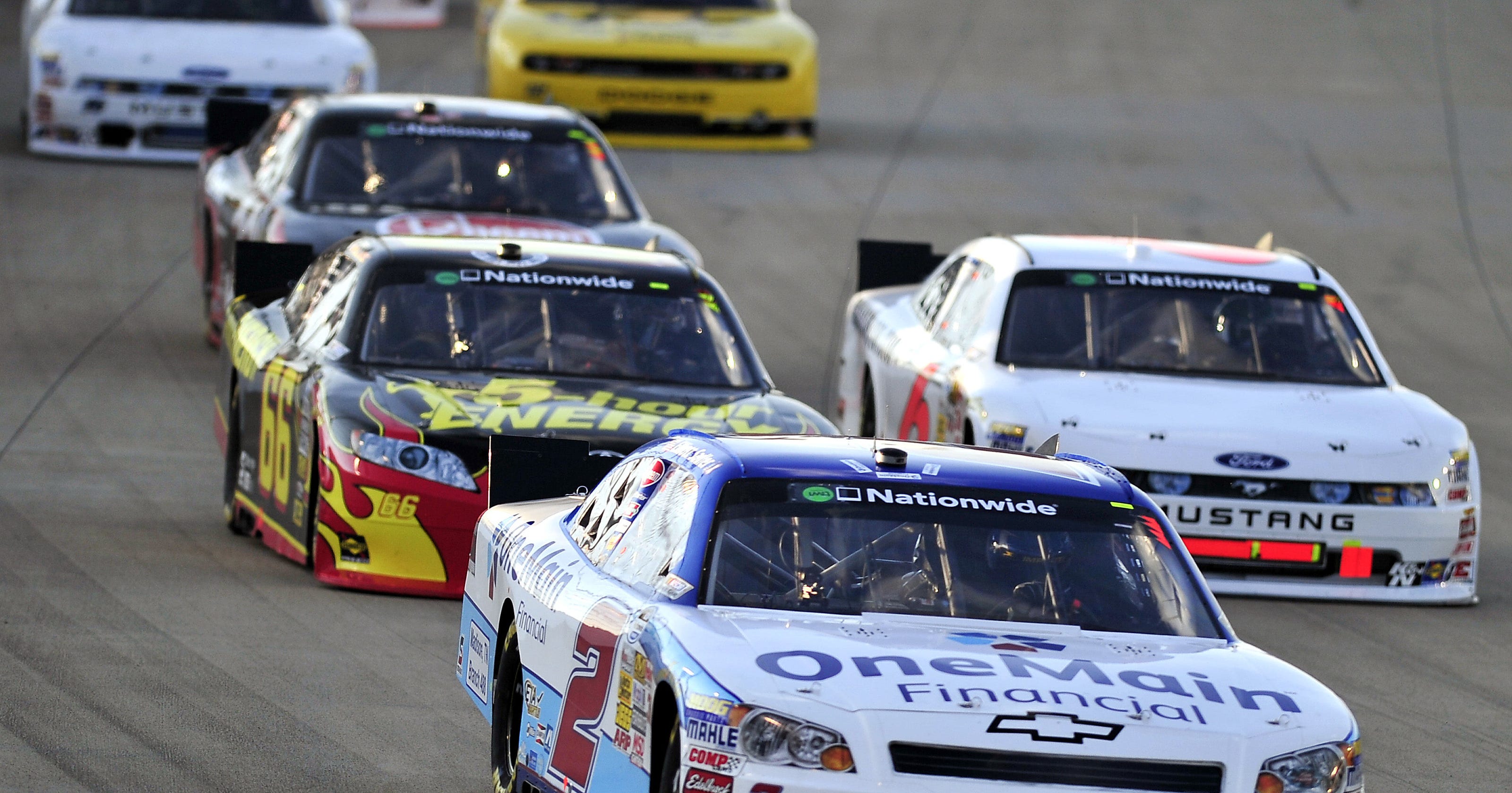 A look at the last NASCAR, IndyCar races at Nashville Superspeedway