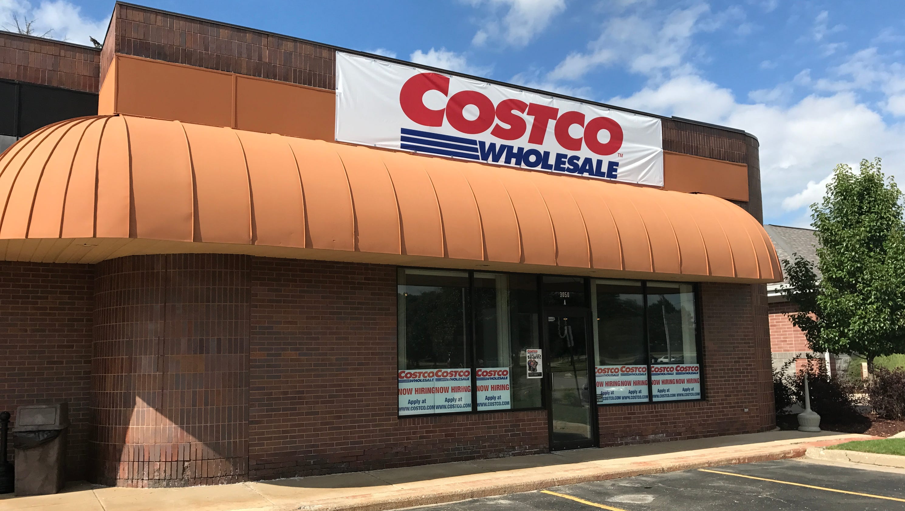 costco-seeks-130-new-hires-in-east-lansing-starting-monday