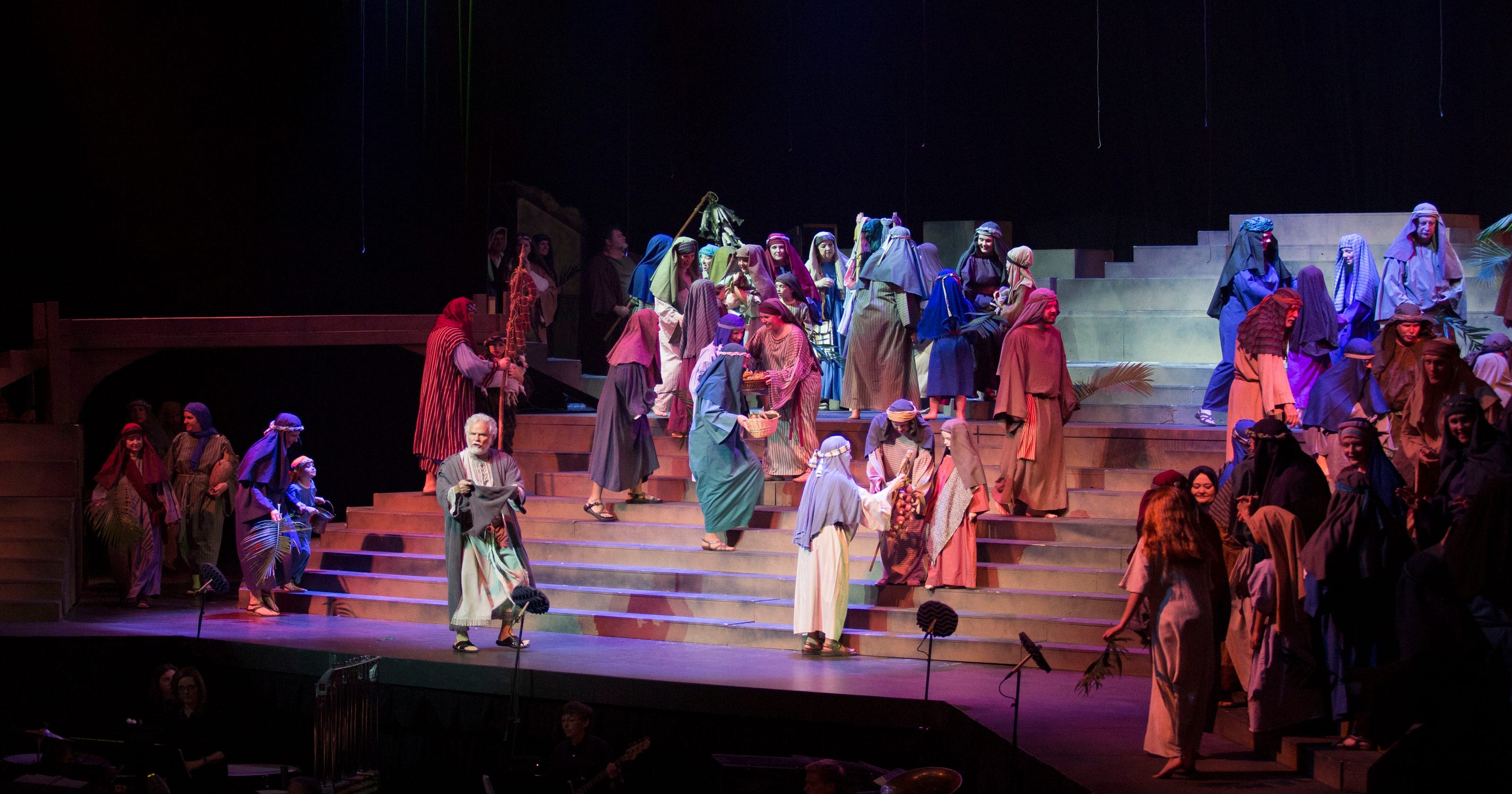 Abilene church builds biennial Easter pageant story upon songs