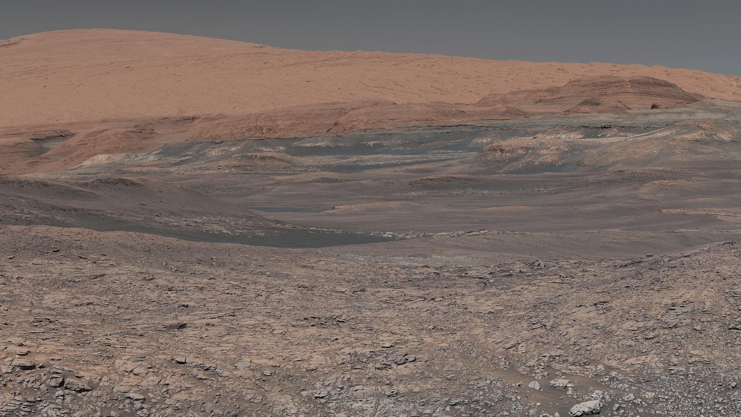 nasa mars rover marks its year