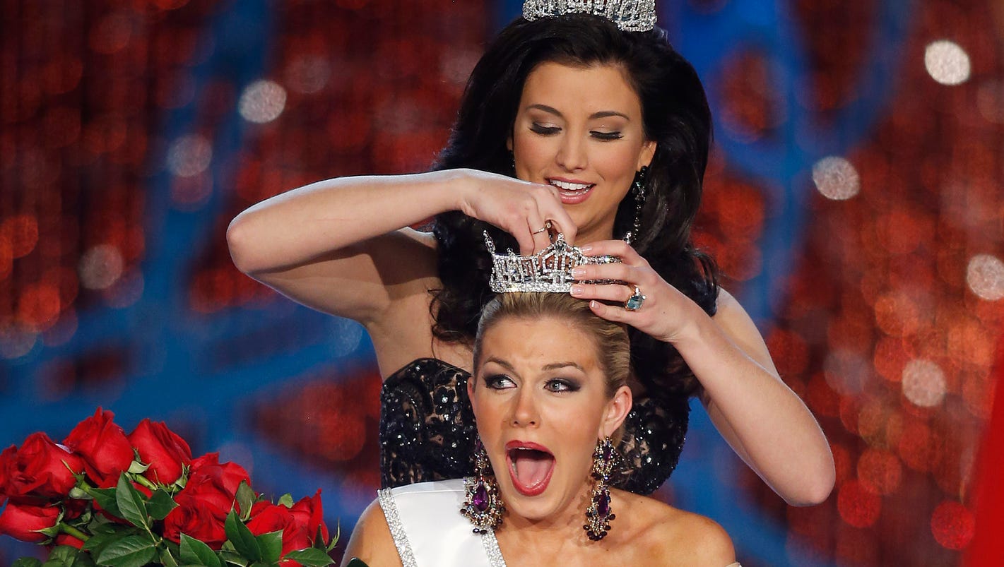 Former Miss Americas Call For Board To Resign In Wake Of Email Scandal