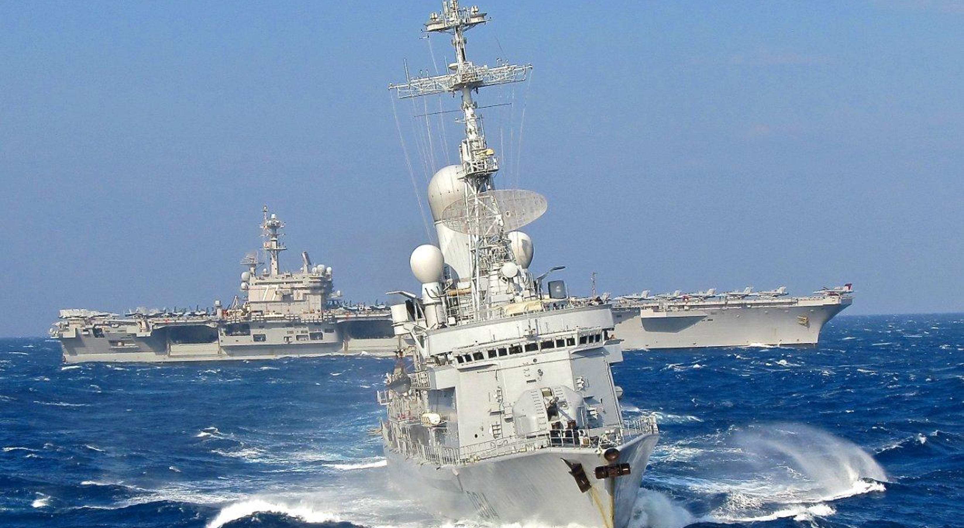 Navy SEALs seize oil tanker from Libyan rebels