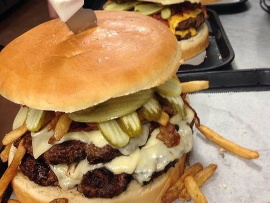 7 ridiculous food challenges near Indy