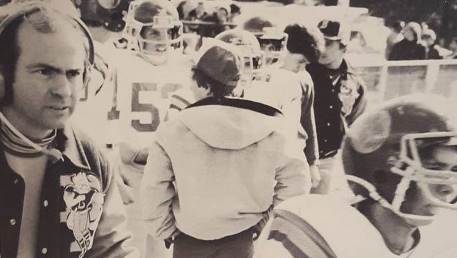 Belleville football remembers 'The Game' 35 years later