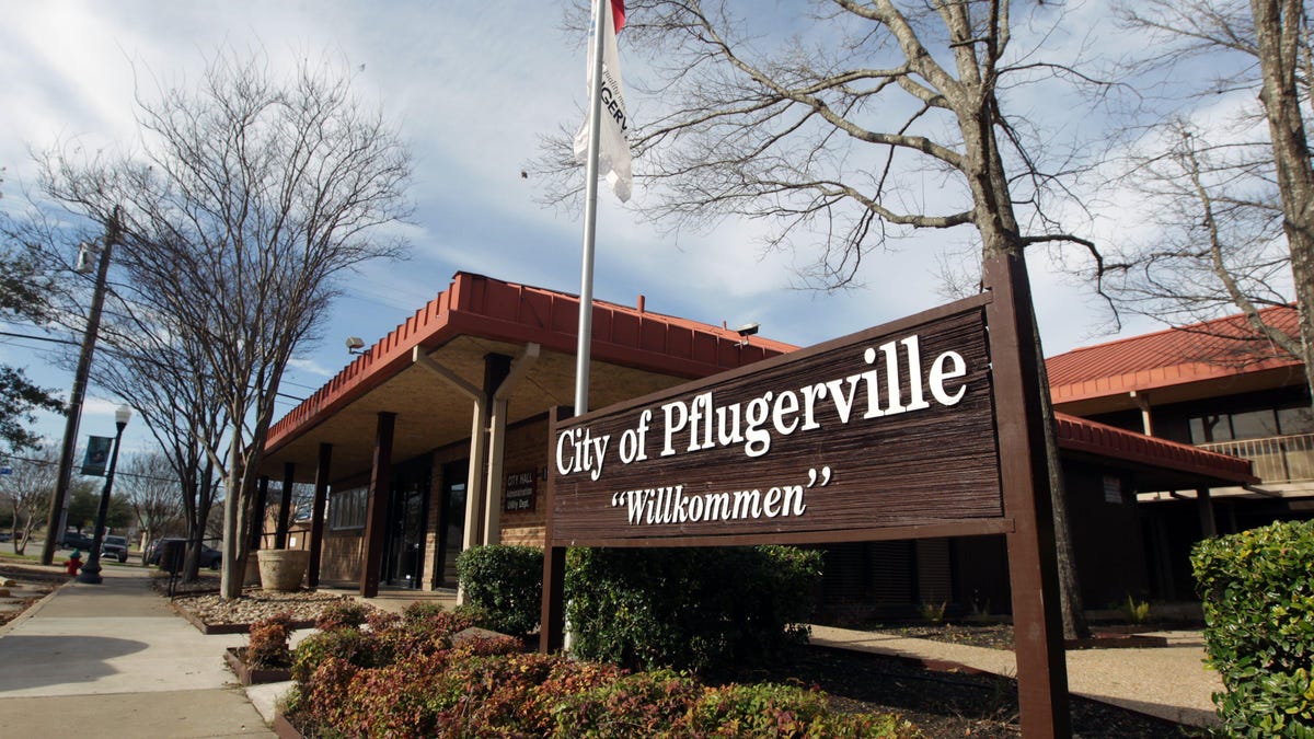 Read more about the article Pflugerville City Council rejects long-debated food truck agreement