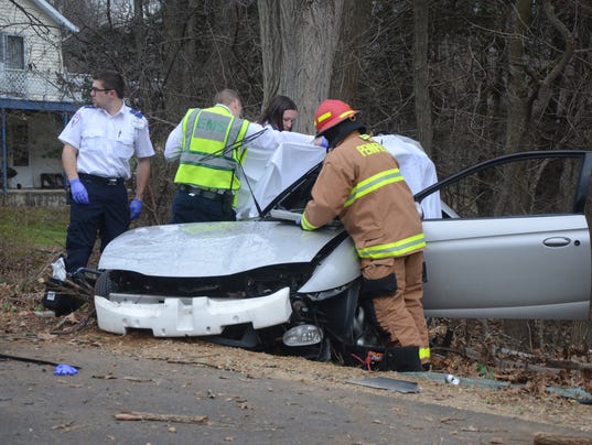 2 Michigan Teens Killed When Car Crashes Into Tree