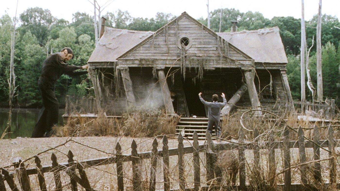 Buildings From Big Fish Set Still Draws Visitors   25fish9 