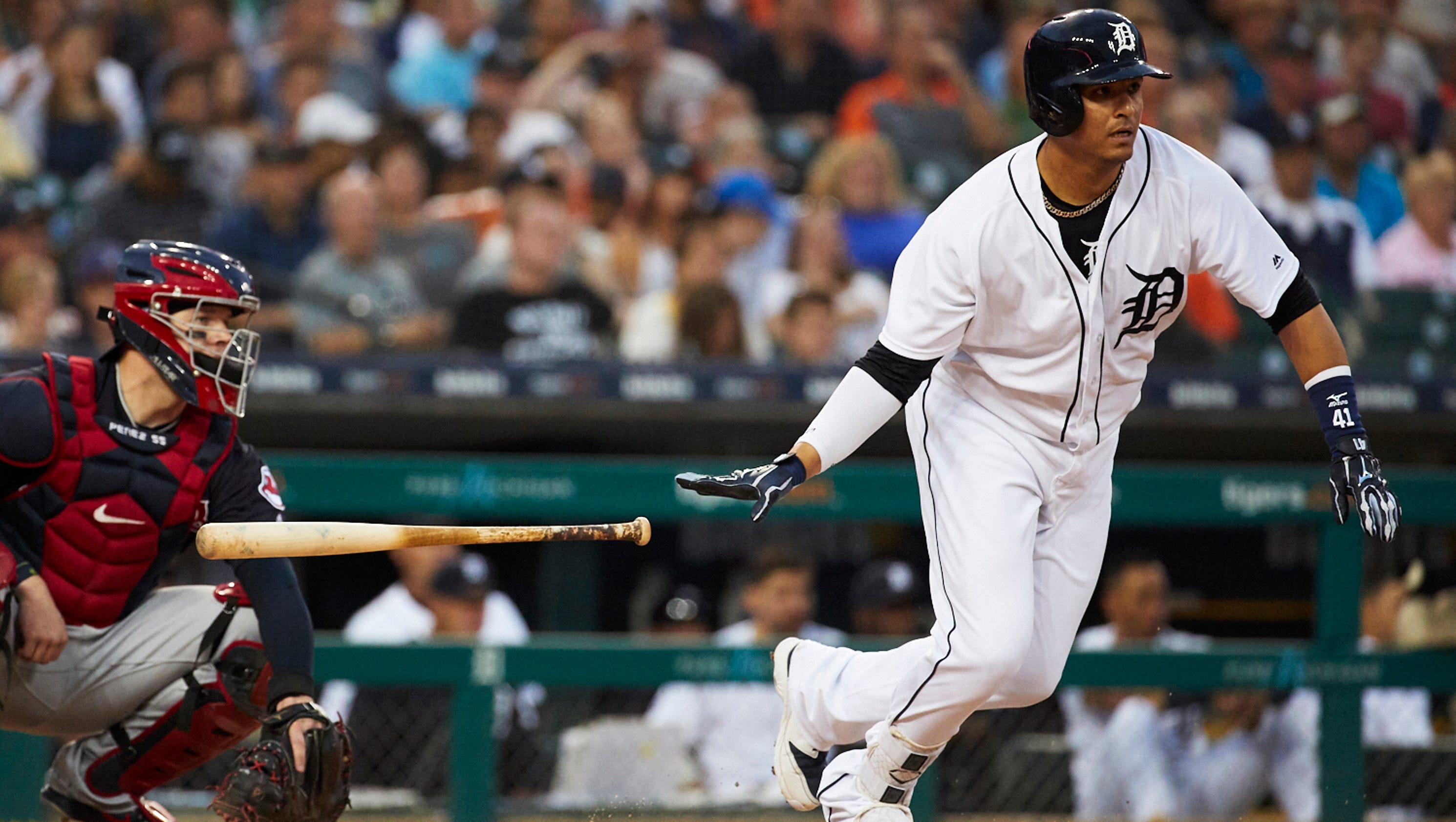 Detroit Tigers catcher Victor Martinez (41) looks at on during the MLB  Baseball Herren USA Baseball