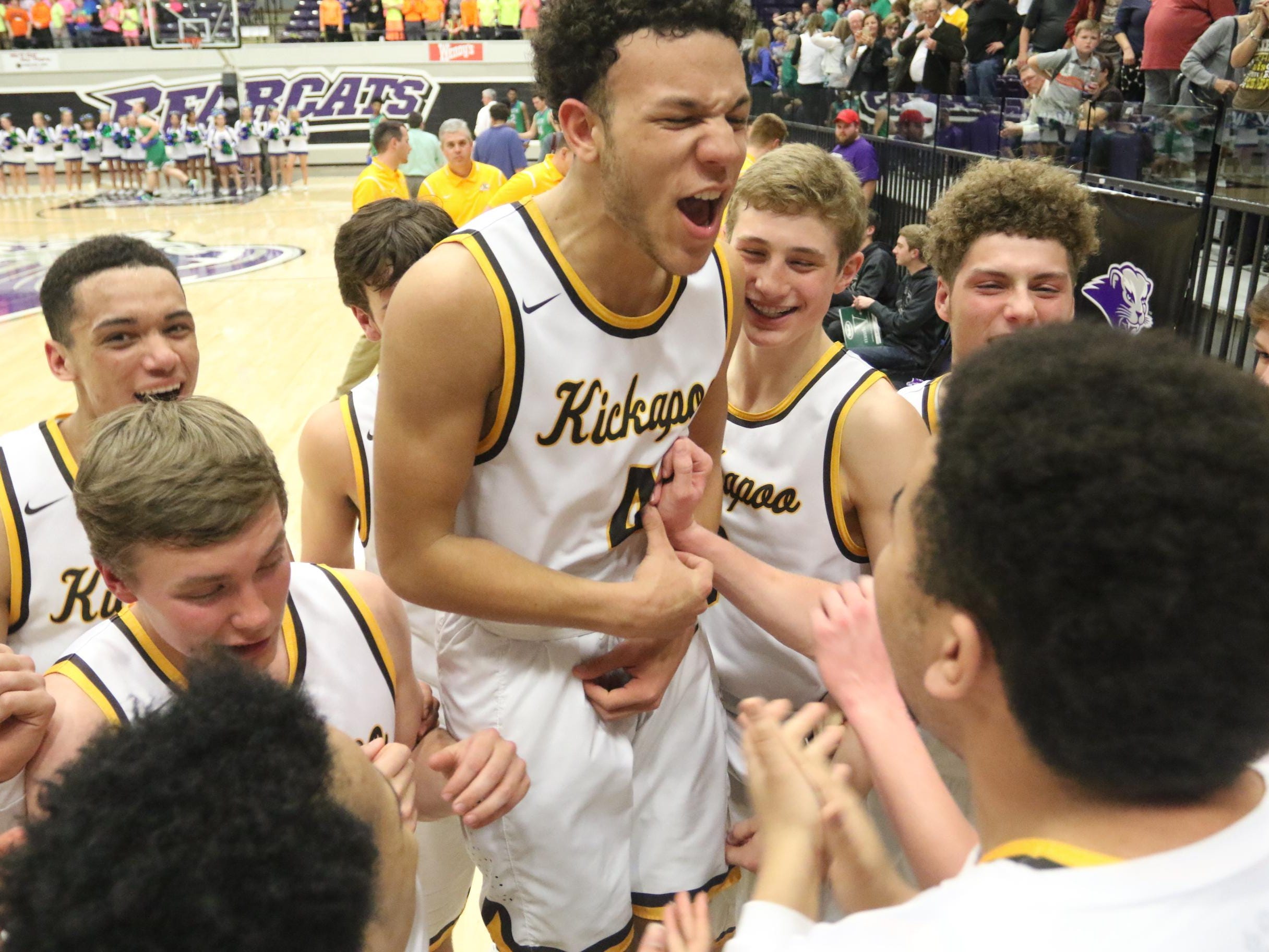 Jayson Tatum scores 40, Chaminade beats Kickapoo for state title