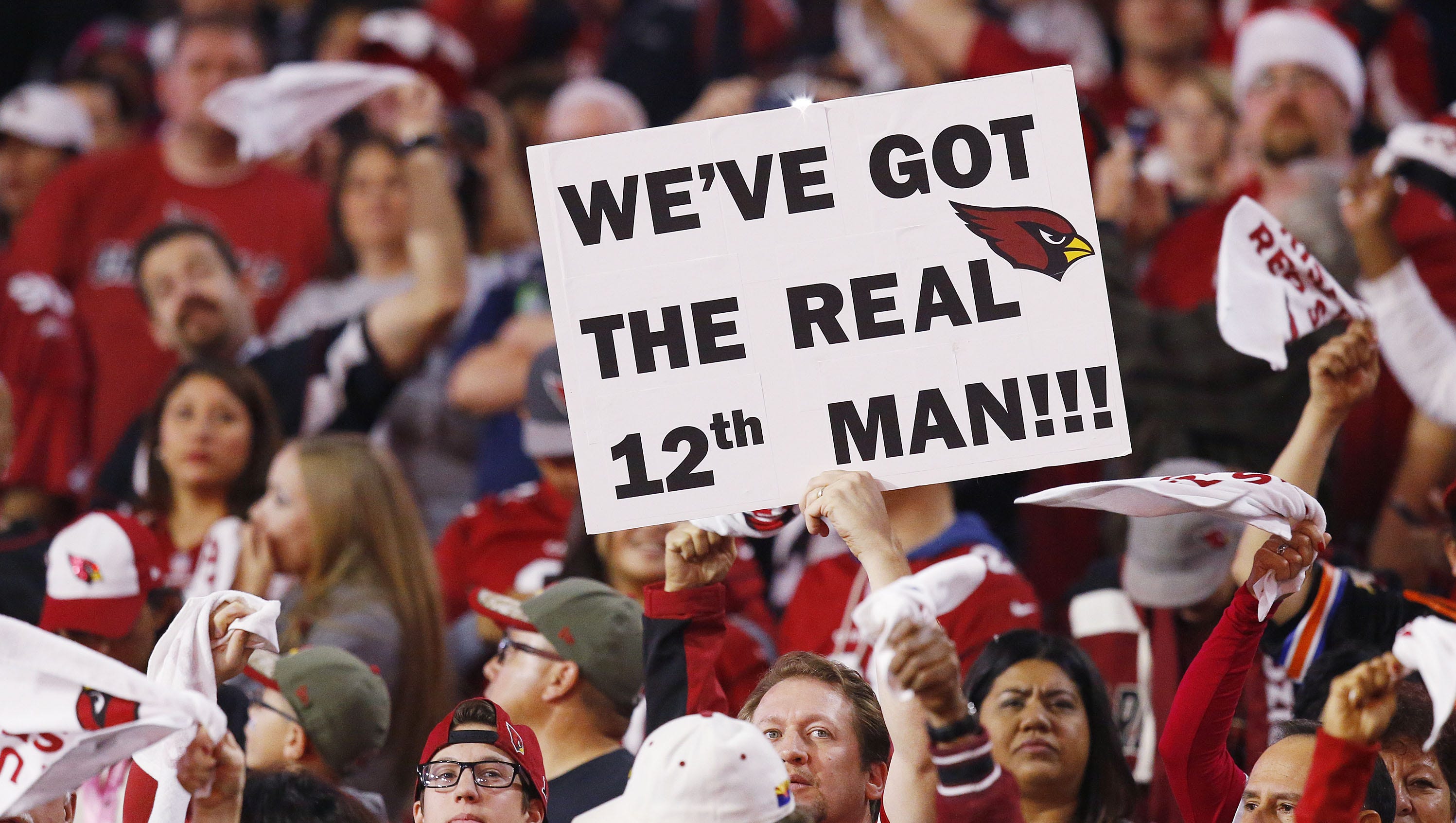 635721309169764665-arizona-cardinals-fans-cover.jpg?width=2995&height ...