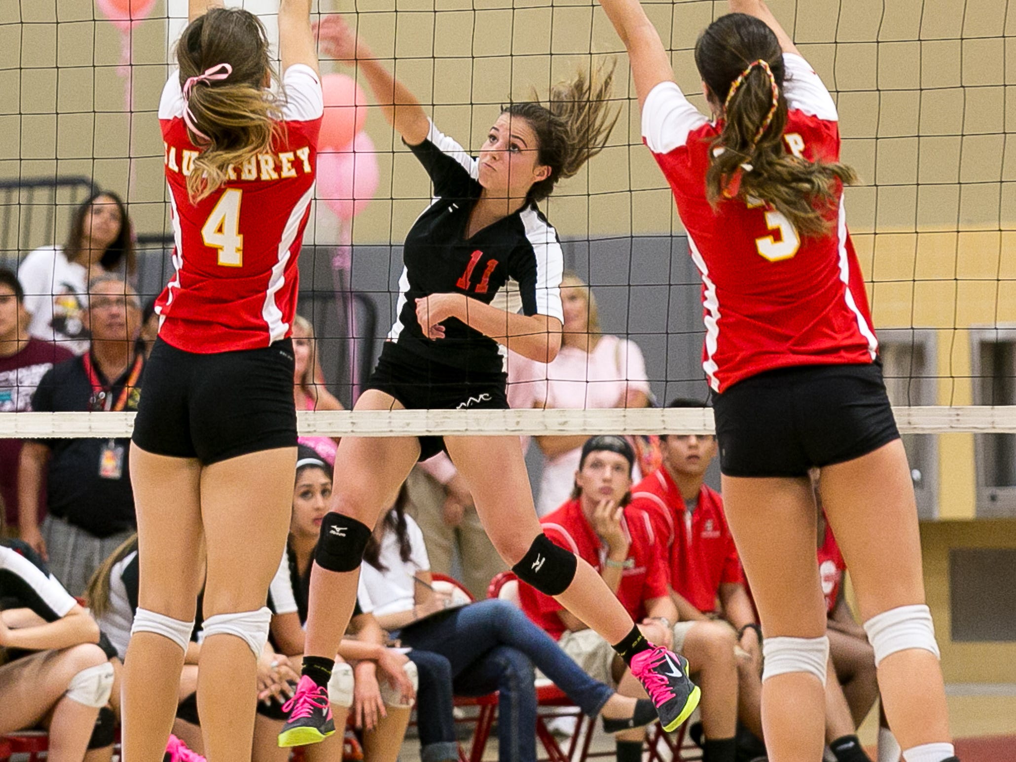 Palm Springs volleyball pushed to limit by Palm Desert | USA TODAY High ...