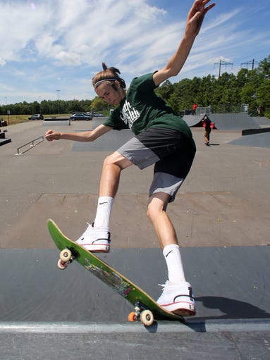 Professional skateboarder Mike Vallely visits Edison Skateboard Park