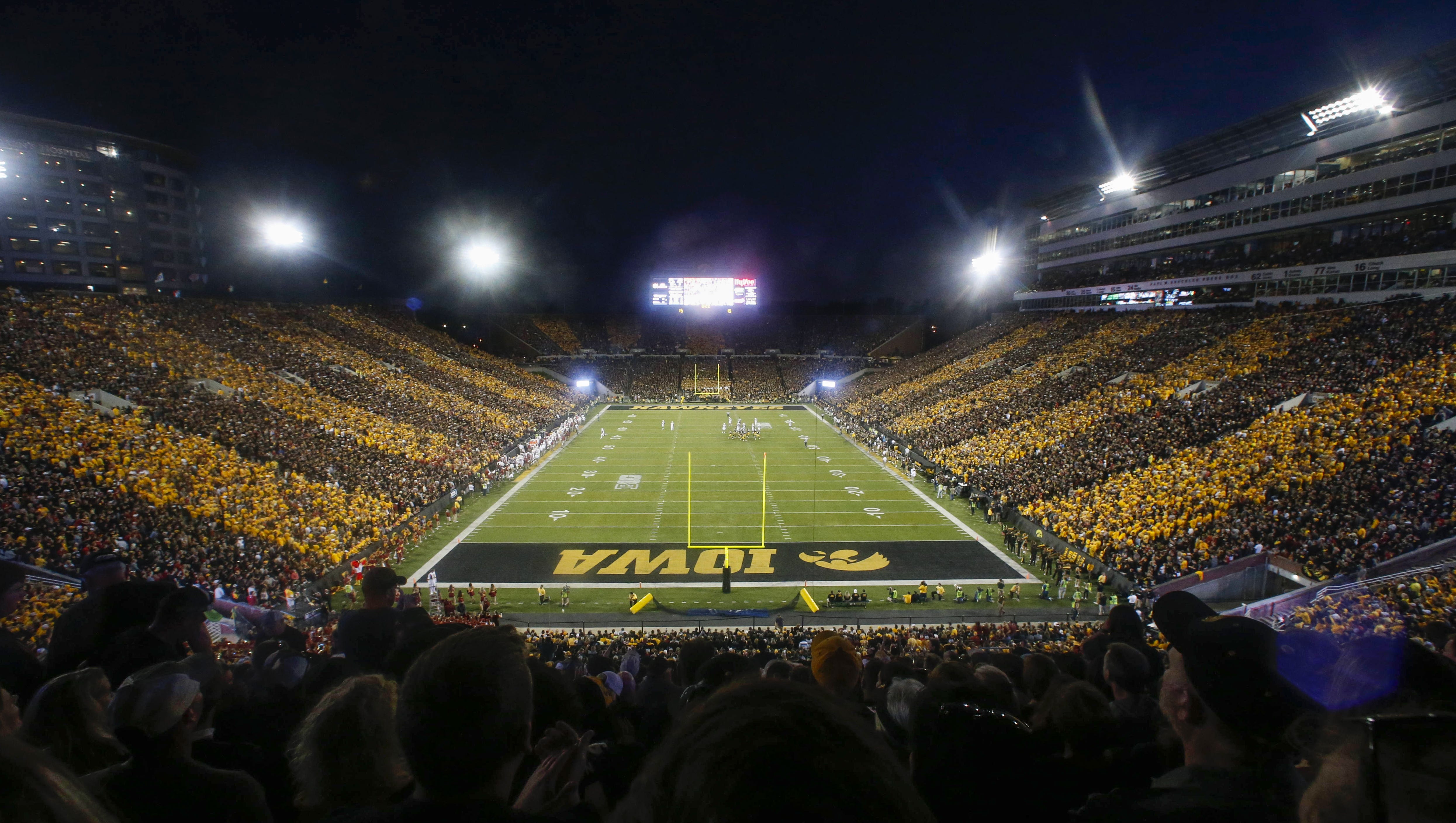 Kinnick Stadium Renovation Gets Final Approval