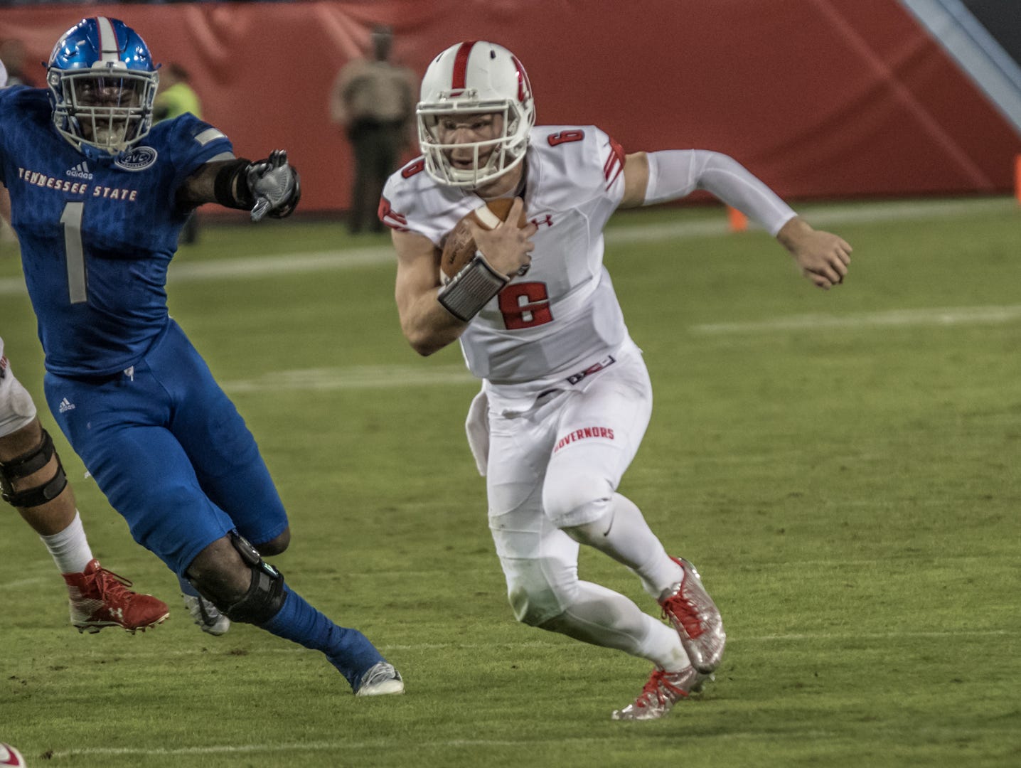 Austin Peay Football: Jeremiah Oatsvall OVC Preseason Player Of Year