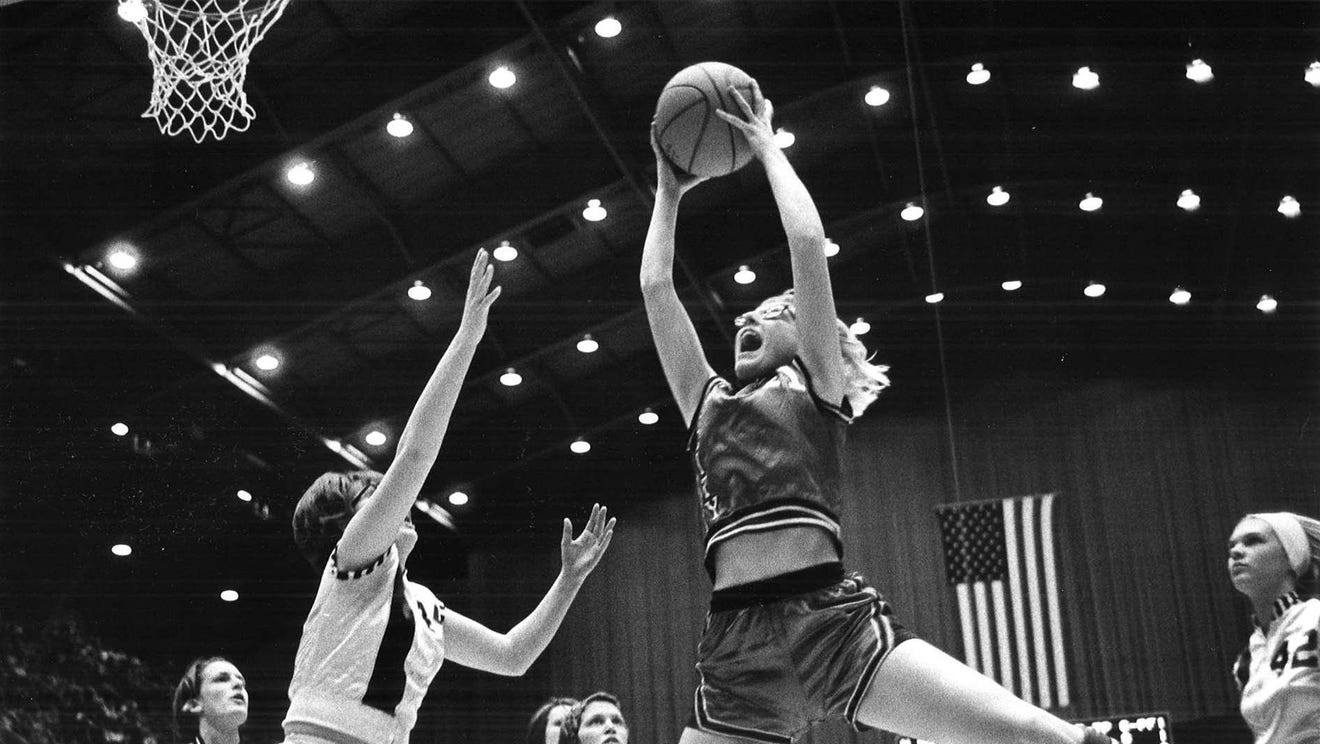 Iowa girls' high school basketball What to know about the 2021 state