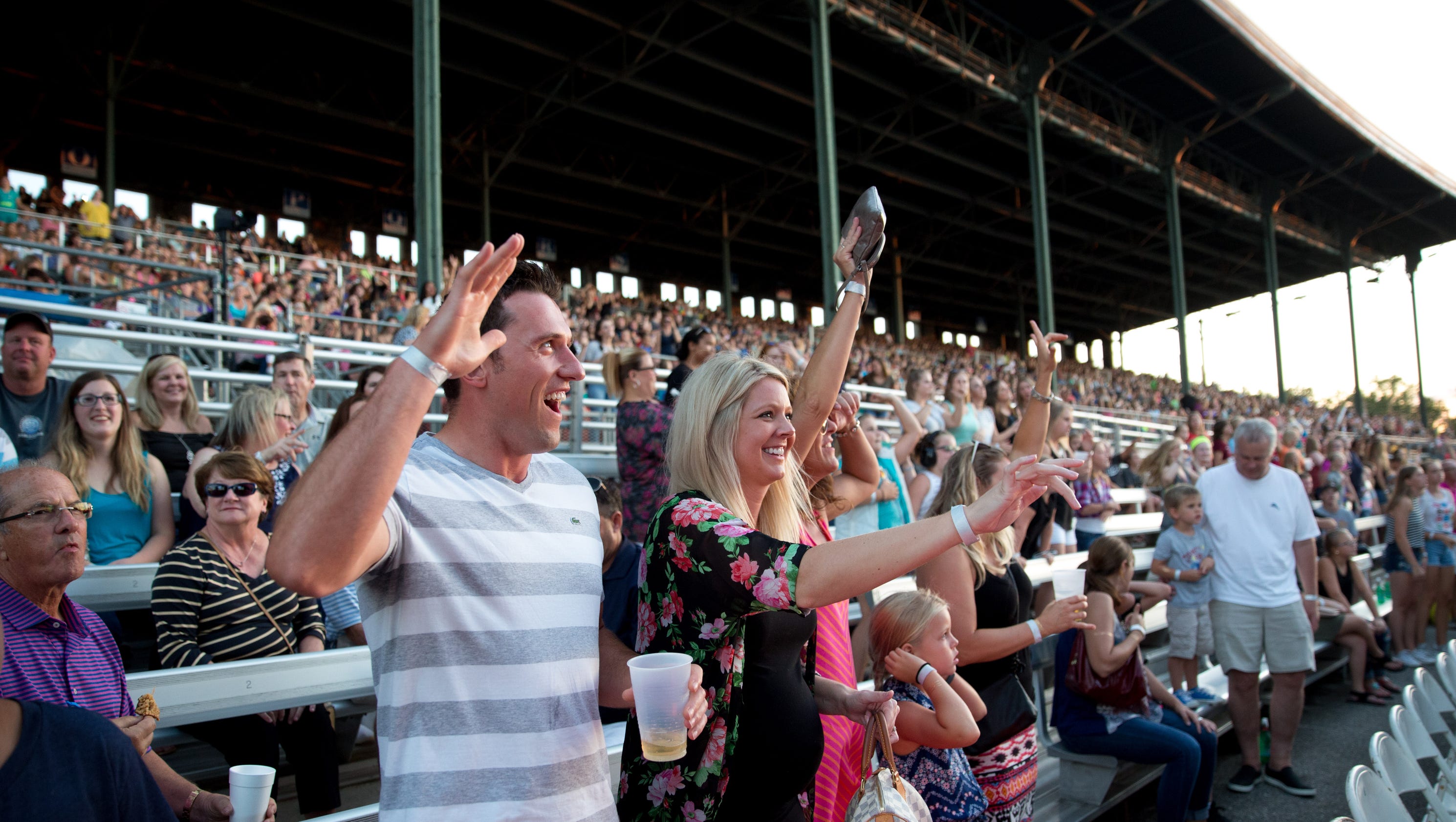 Iowa State Fair reveals final two Grandstand headliners