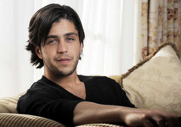 olivia thirlby and josh peck