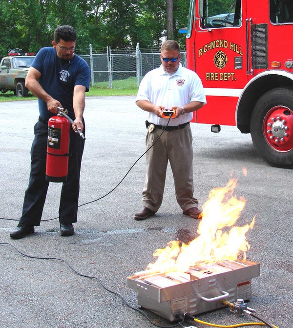 new-fire-extinguisher-training-simulator-at-rhfd