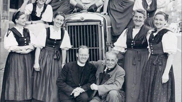 Relatives Of Captain And Maria Von Trapp Have Been Touring For A Decade And Now They Call Central Texas Home