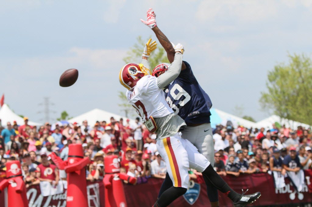 Patriots' Alfonzo Dennard back at training camp, silent on DUI bust