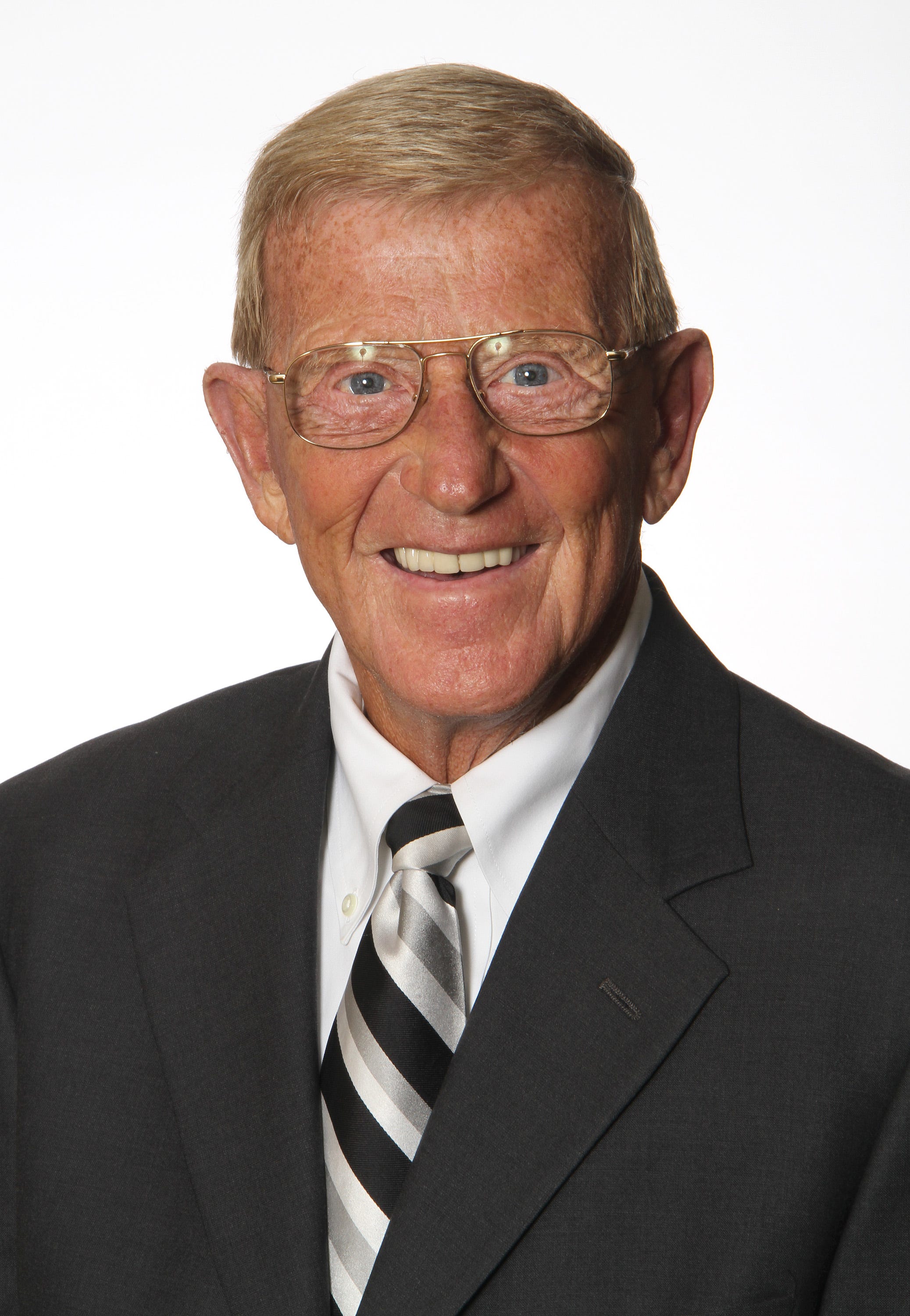 Oklahoma Baptist University gala to feature coach, former ESPN analyst Lou  Holtz