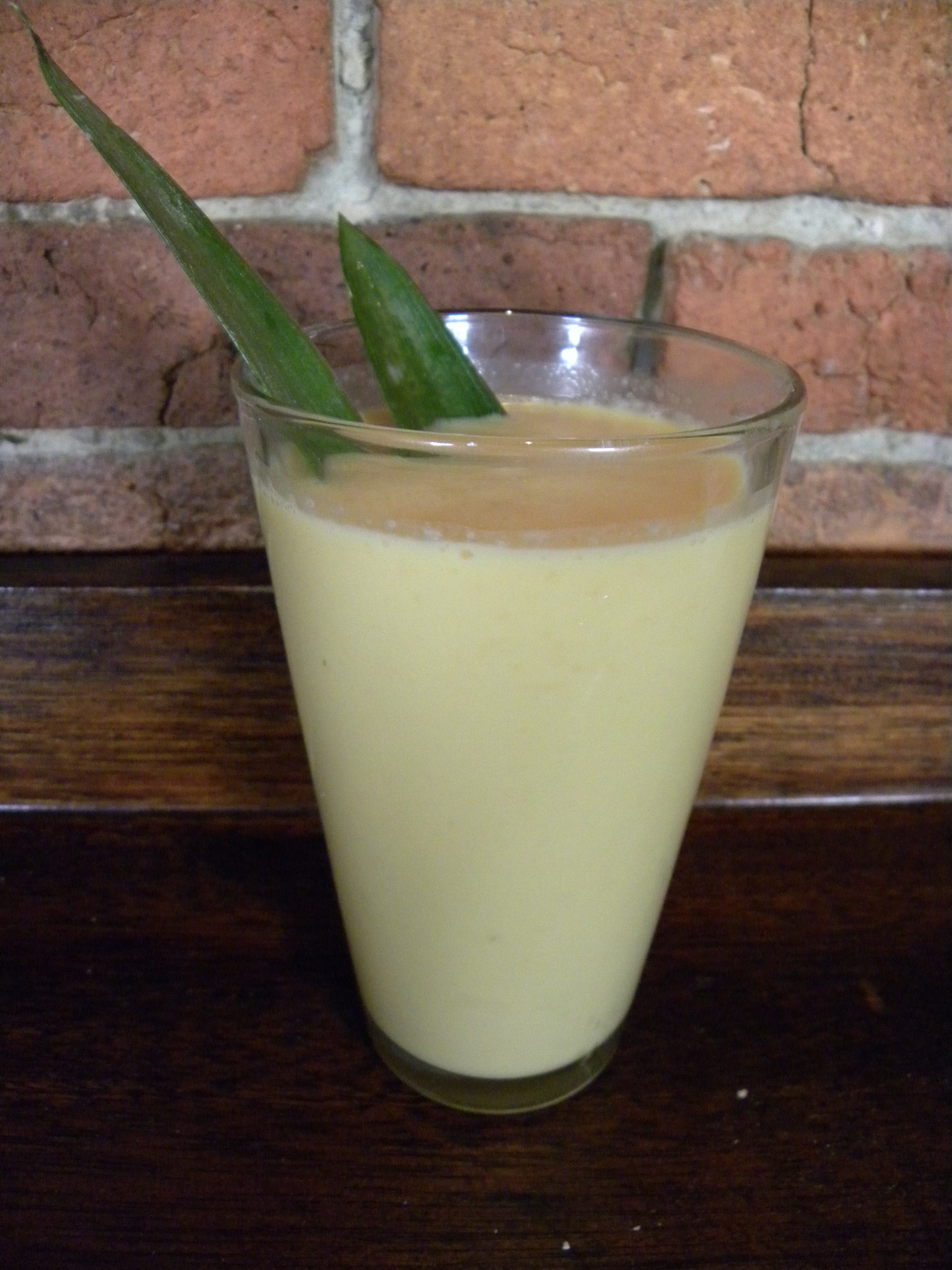 Keep cool with a Vanilla Mango Melon Smoothie