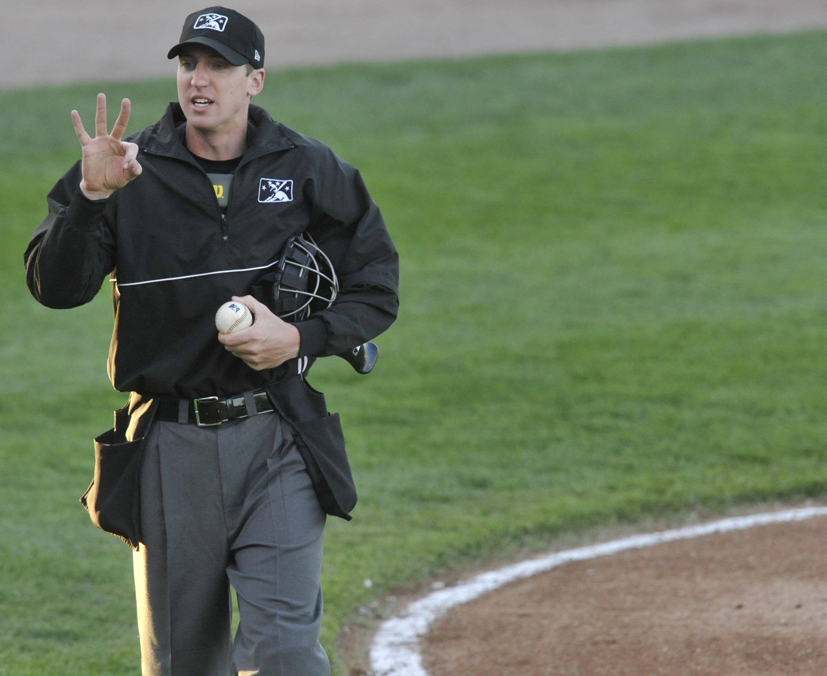 Marlborough's Jim Reynolds calls it a career after 24 years as an MLB umpire  - The Boston Globe