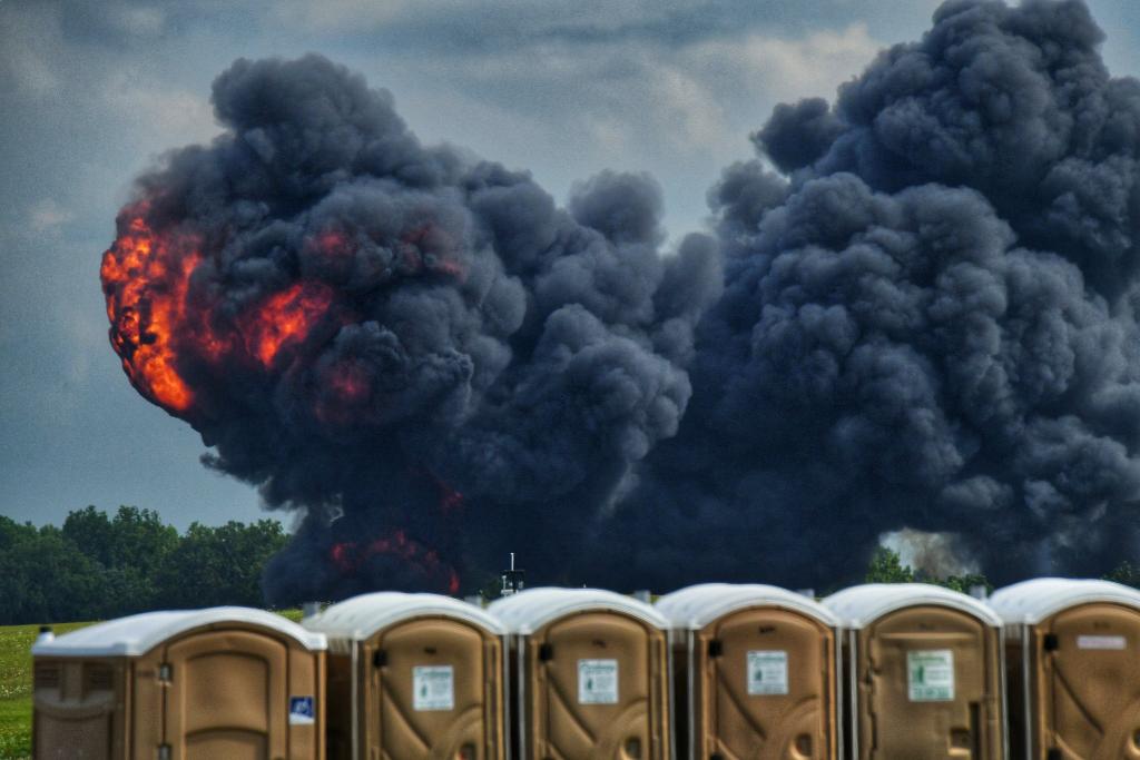 Jet Crashes at Thunder Over Michigan Airshow: Pilots Eject Safely