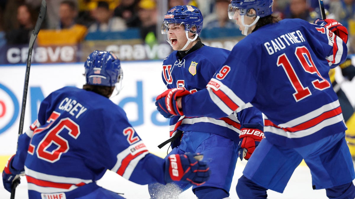 Team USA defeats Sweden to claim gold medal at the world junior hockey championship