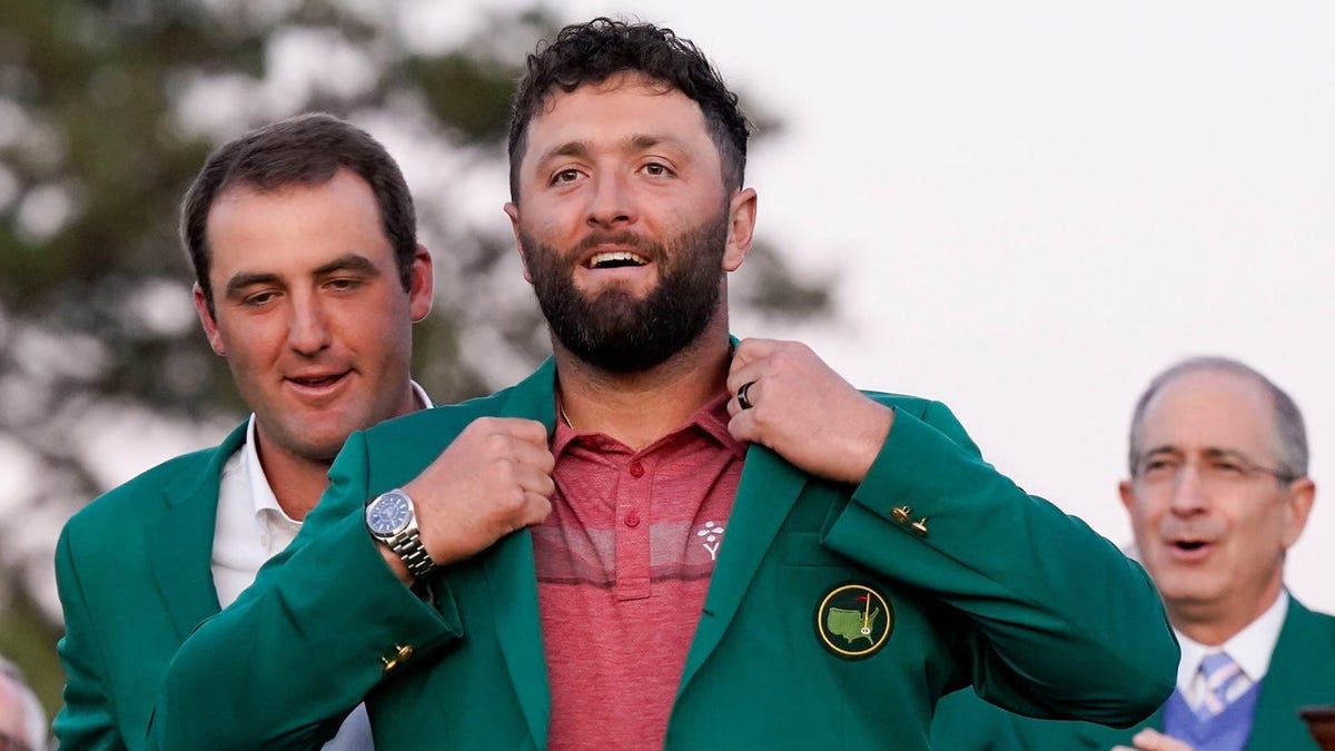 The Masters Champions Dinner brings together LIV Golf and PGA Tour players