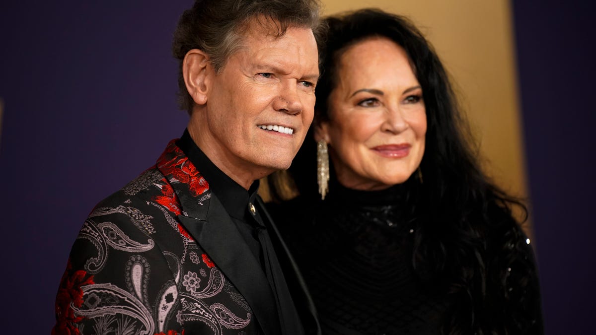 Randy Travis speaks to Congress about AI and fair pay in the music industry