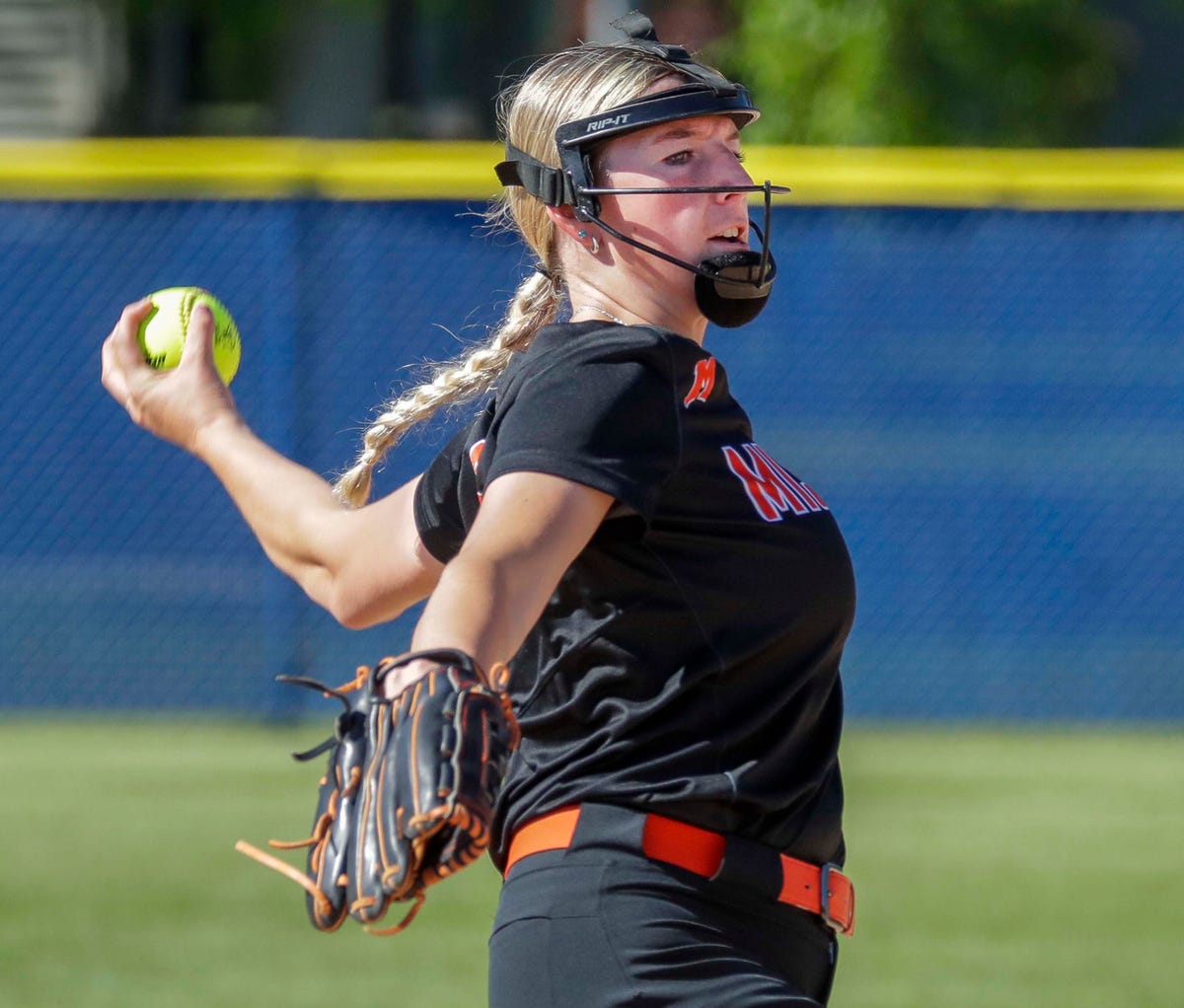 Kiran Sanford Dominates Softball: Leads State in No-Hitters & Earns Elite Recognition