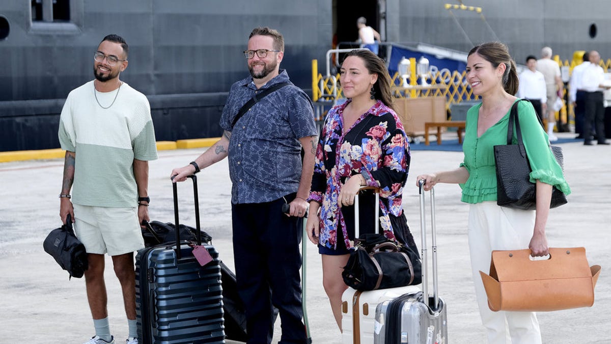 ‘Top Chef: Wisconsin’ Episode 13 recap: The chefs set sail in Curaçao in first finale episode