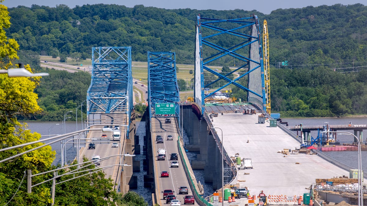 Work continues on the new eastbound span of the McClugage Bridge in Peoria. Meanwhile, money has been allocated to renovate the westbound span.