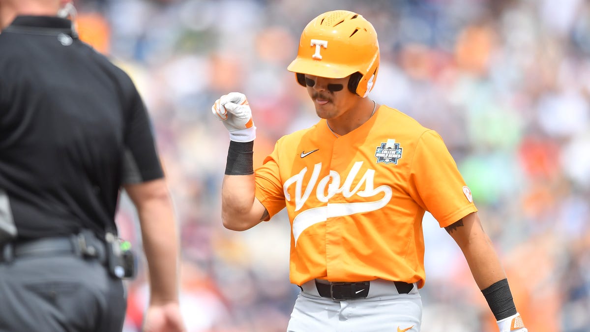 Prediction and tips for Tennessee vs. Texas A&M in the 2024 CWS Final, Game 1