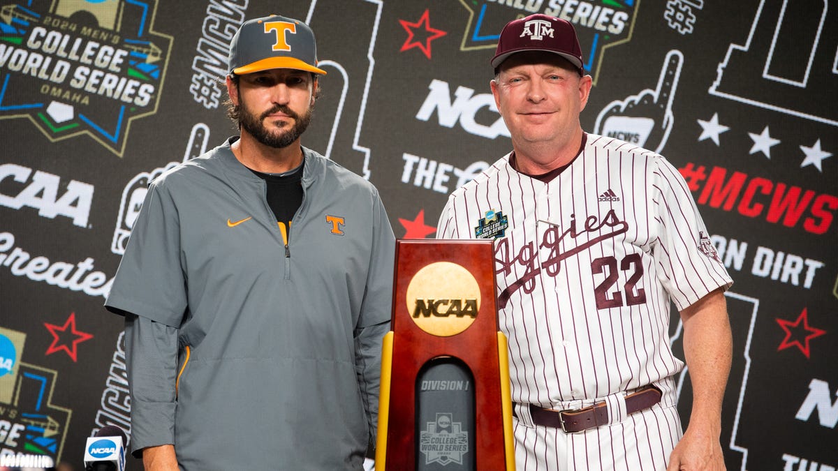 Texas A&M baseball vs Tennessee live score, updates highlights from College World Series Game 1