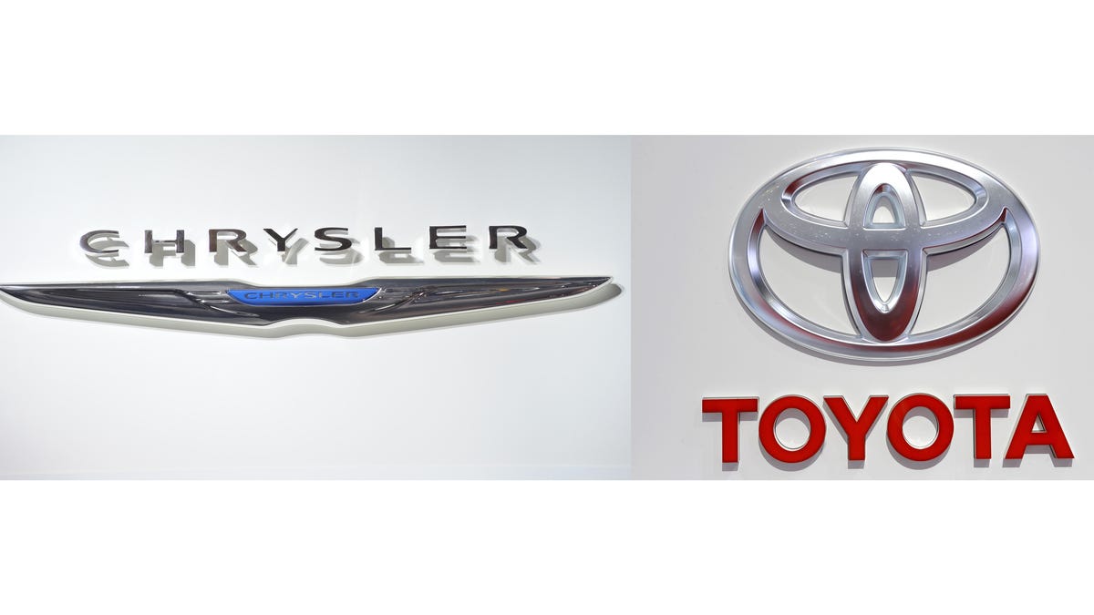 Read more about the article Chrysler, Toyota, PACCAR among 1 million recalled vehicles